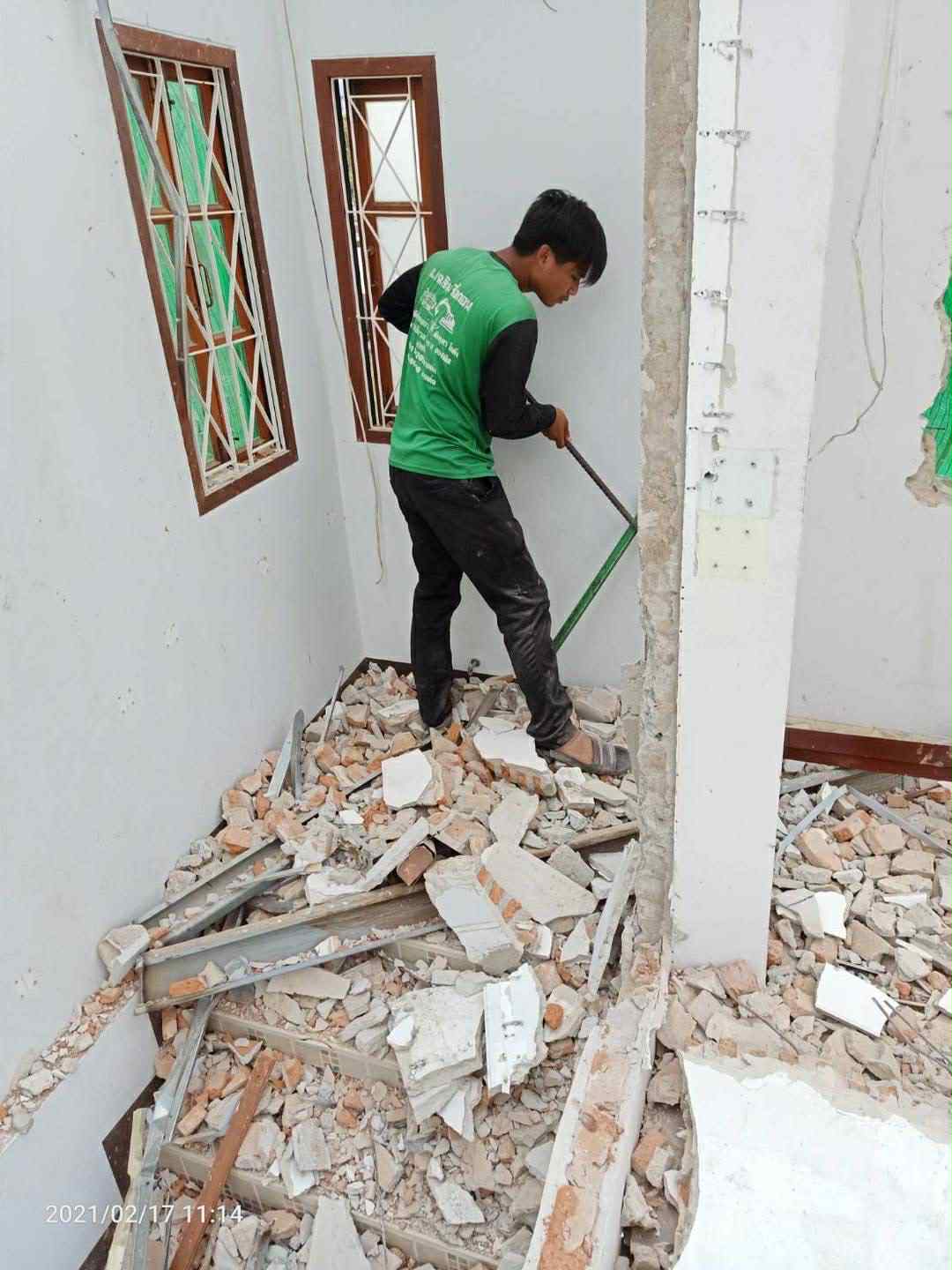 รับเหมาทุบตึกรื้อถอนกรุงเทพ